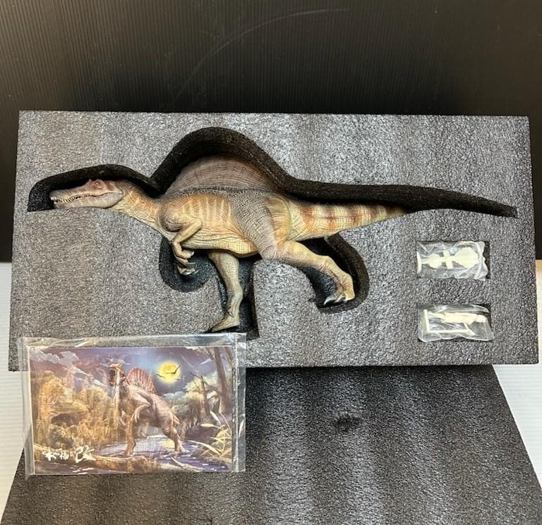 Nanmu 本心楠改 1/35 サイズ スピノサウルス