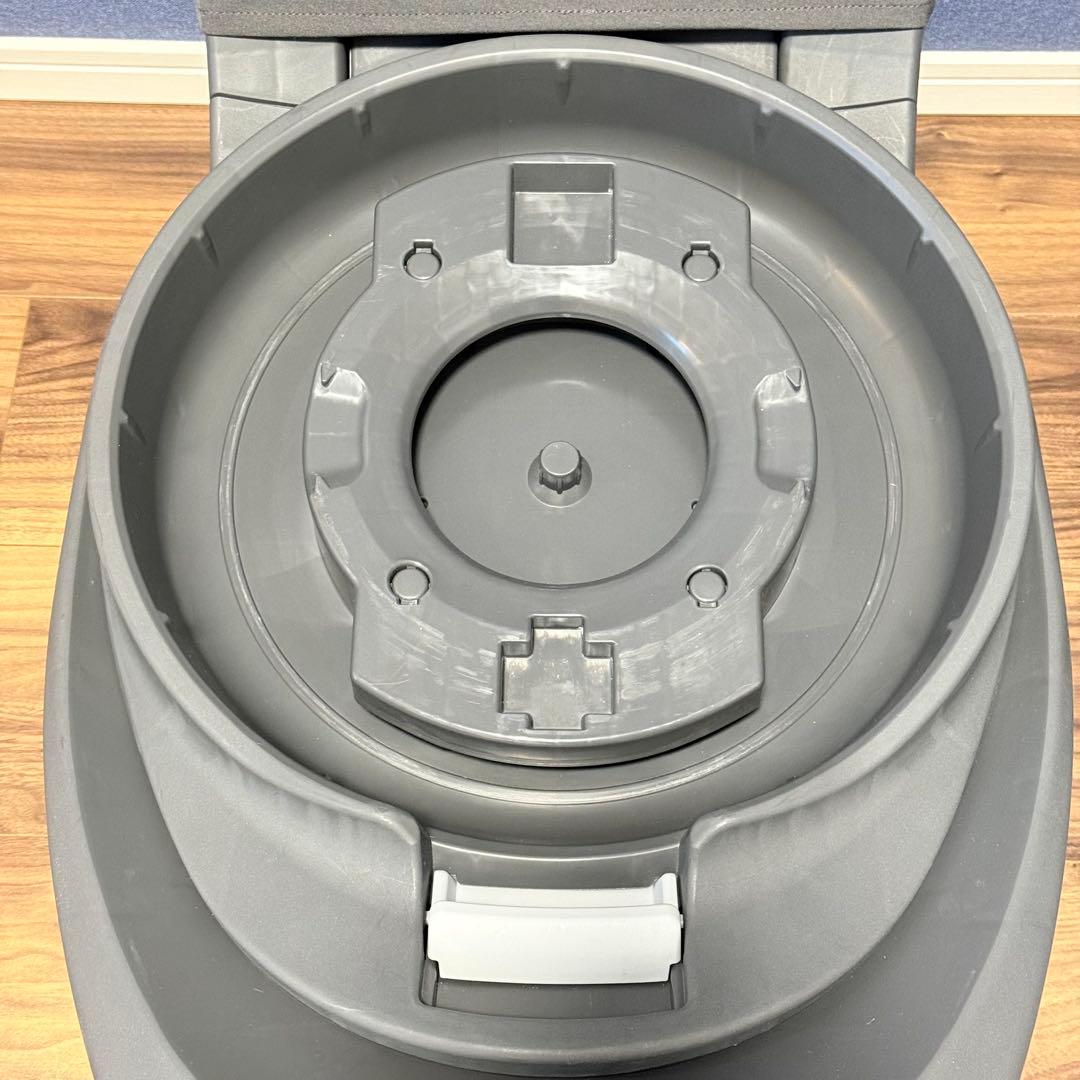 『美品』コンビ THE S plus ISOFIXエッグショック ZB-750