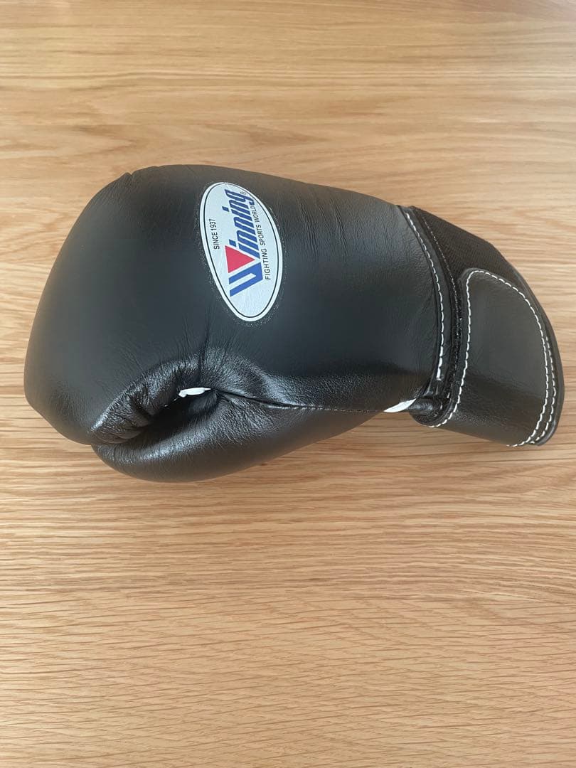 【即日発送】Winning ボクシンググローブ 8oz 黒