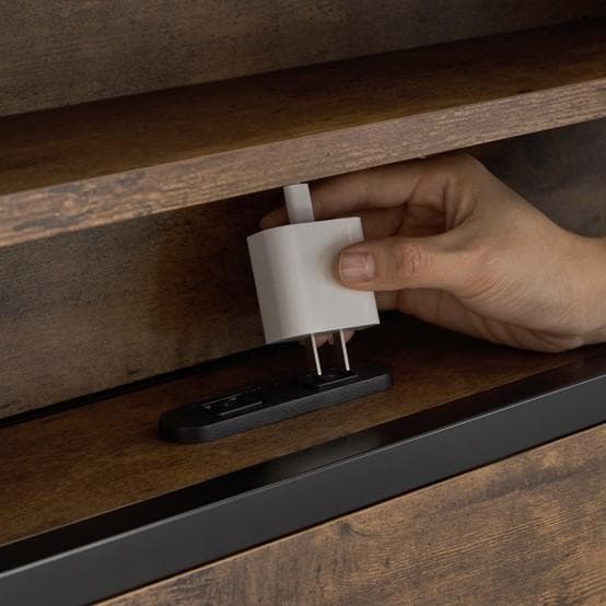 【限定価格ｘ送料無料】超人気！ベッドフレーム（S） パイプベッド コンセント付き