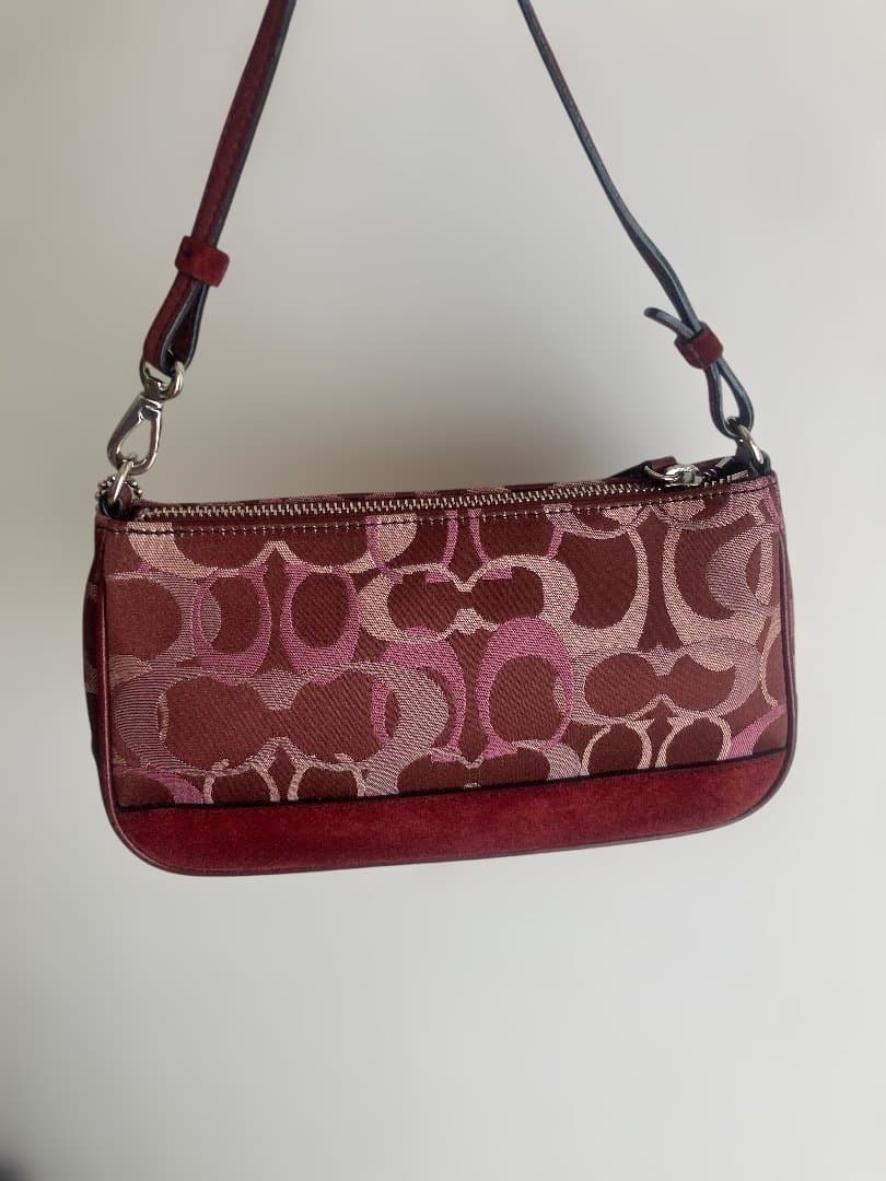 コーチ　アクセサリーポーチ　ミニバッグ　シグネチャー7027