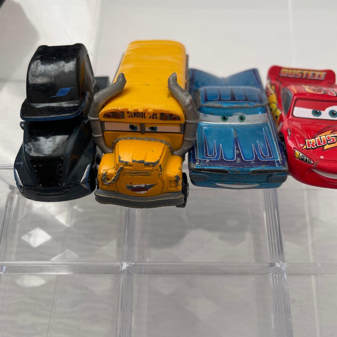 トミカ カーズ　クロスロード　次世代レーサー