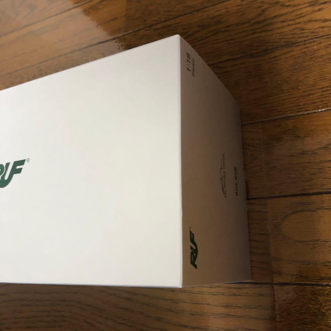 １/18 オールモストリアル ポルシェ911RUF SCR