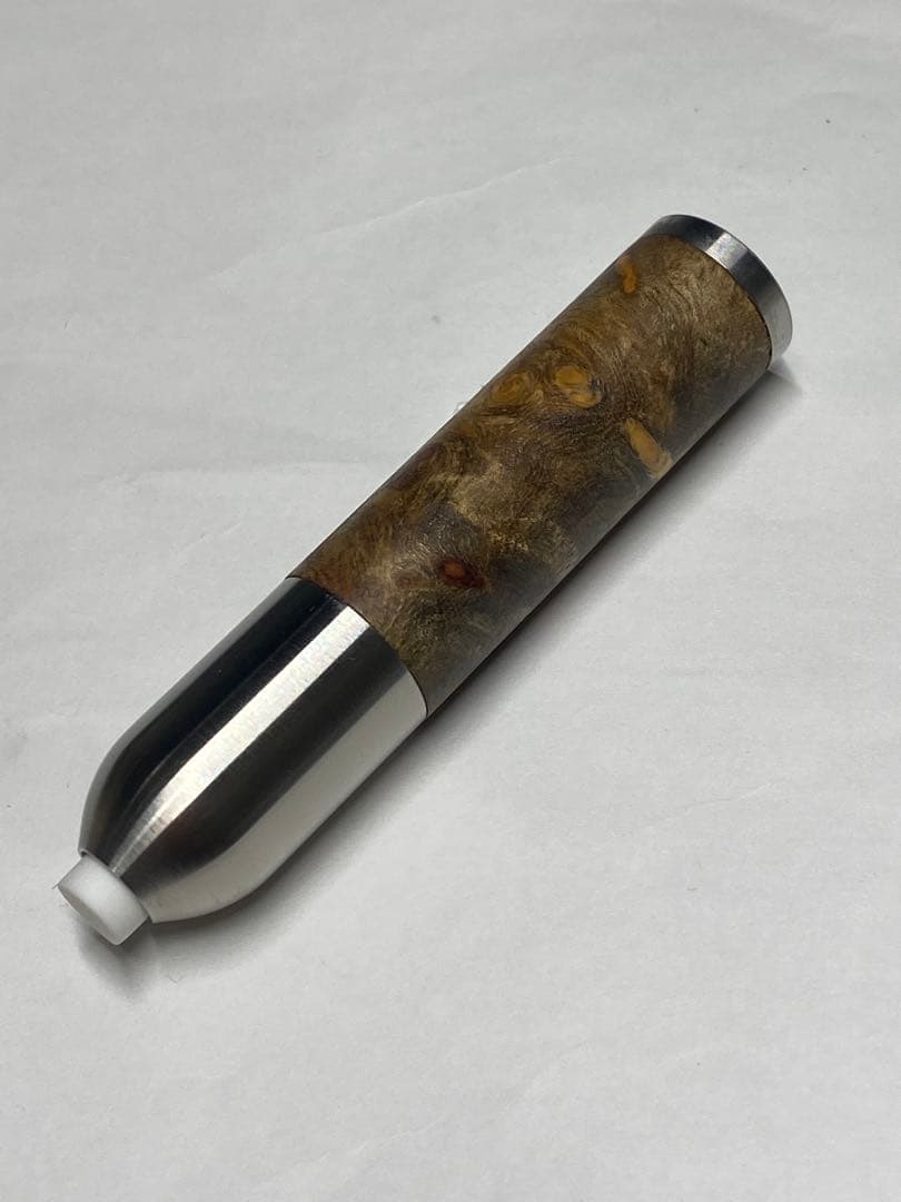 ツイスト消しゴム 花梨瘤トリコロール