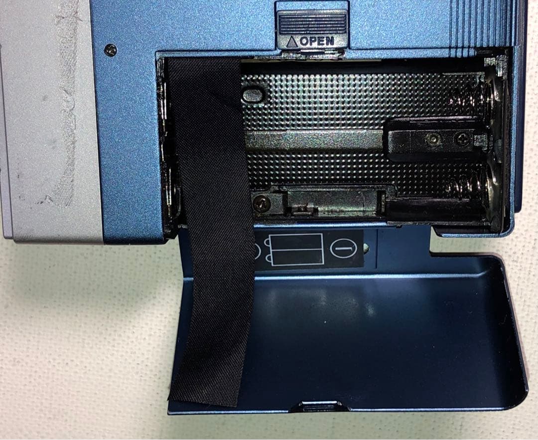 TPS-L2再生感動Guys&Dolls SONY初代カセットウォークマン良品C