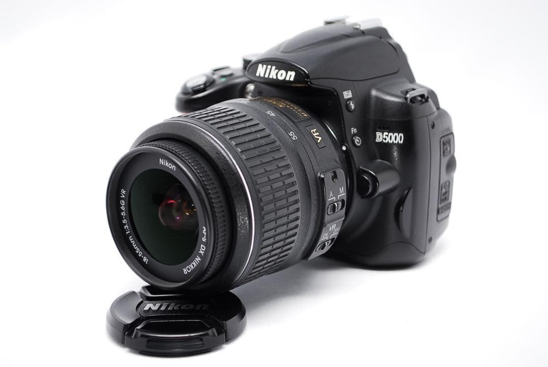 スマホ超えの描写力✨感動の一枚を✨Nikon D5000✨一眼レフカメラ✨