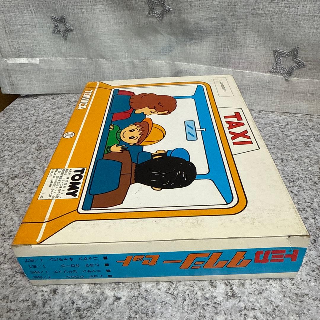 d*7様 トミカ　タクシーセット