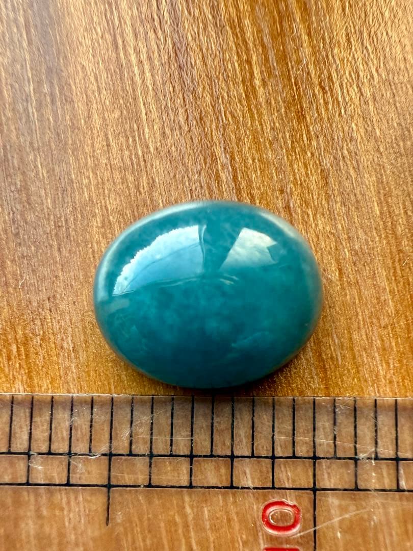 新潟県糸魚川市市振海岸産青(コバルト)ヒスイ　ルース　5.25ct