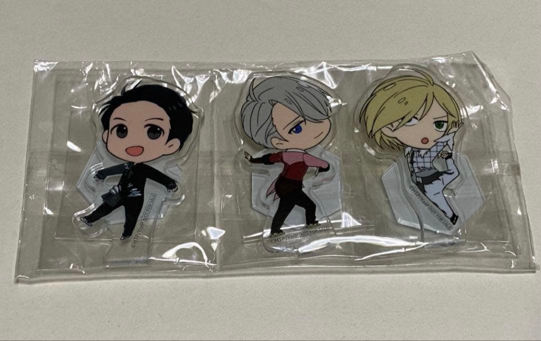 ユーリ‼︎! on ICE アクスタ ヴィクトル 勇利 プリセツキー