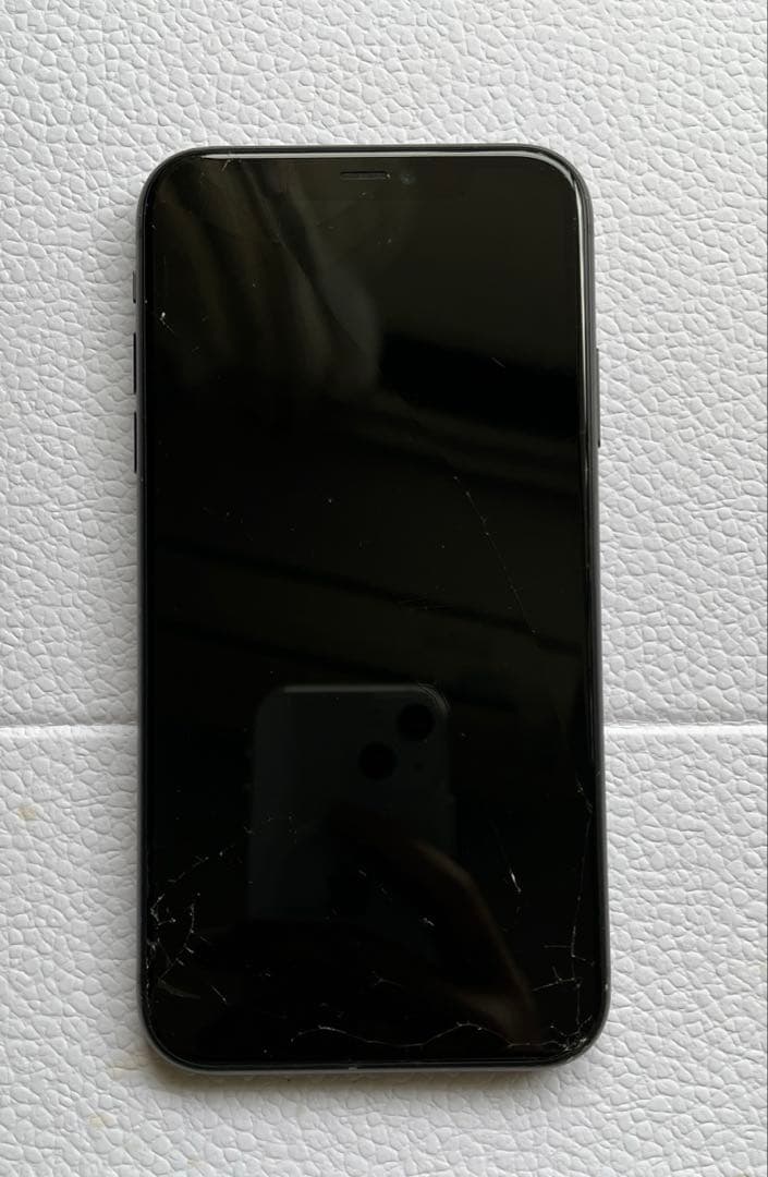 スマートフォン本体 iPhone11 256GB