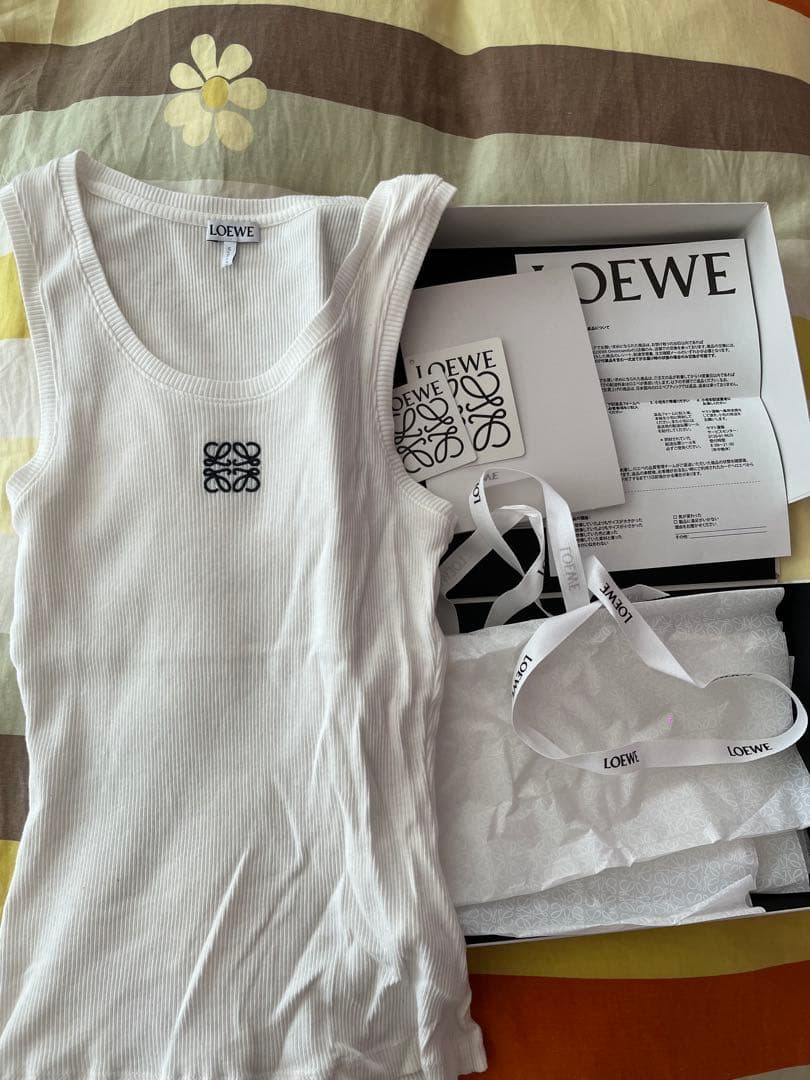 未使用に近い　LOEWE ホワイト タンクトップ XS