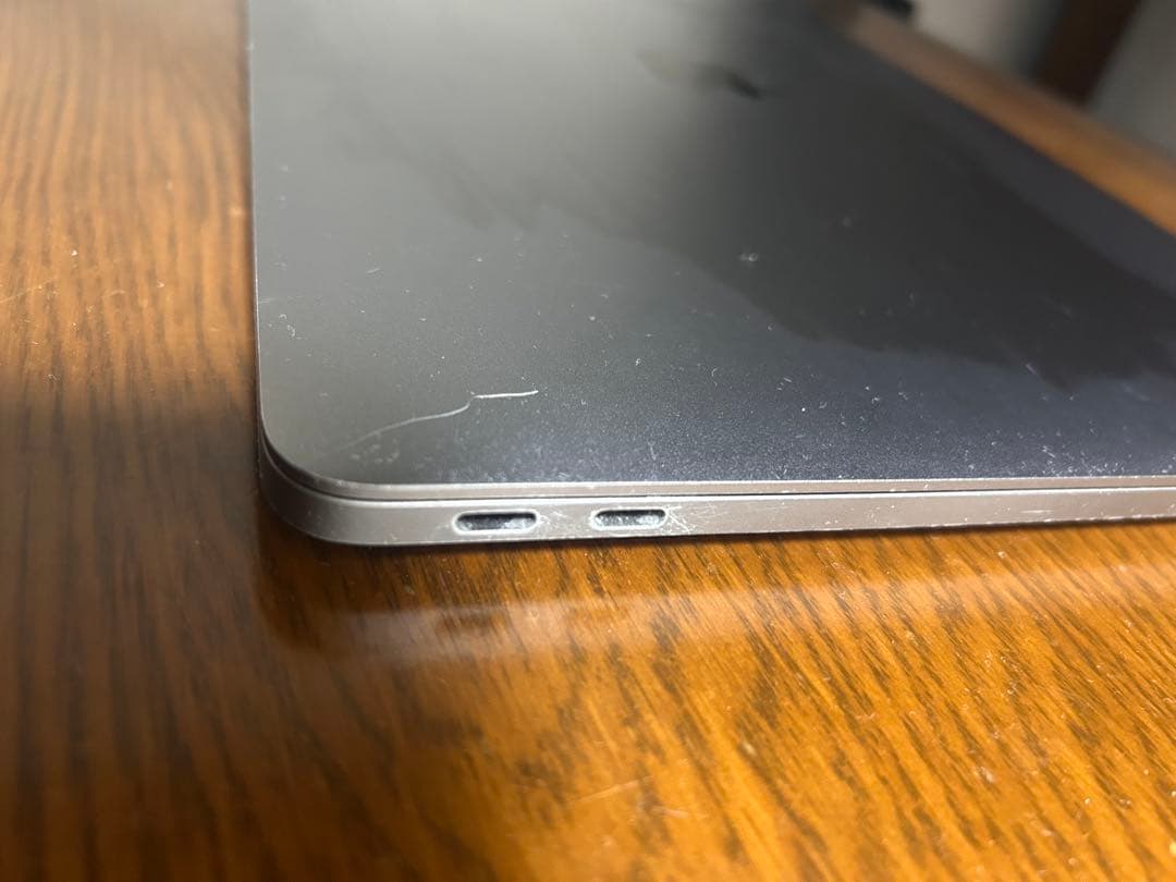 Apple MacBook Pro13インチ 2017 シルバー