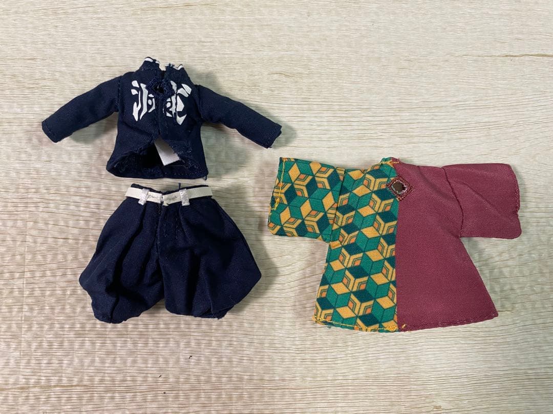 中古品　ねんどろいどどーる　冨岡義勇　鬼滅の刃