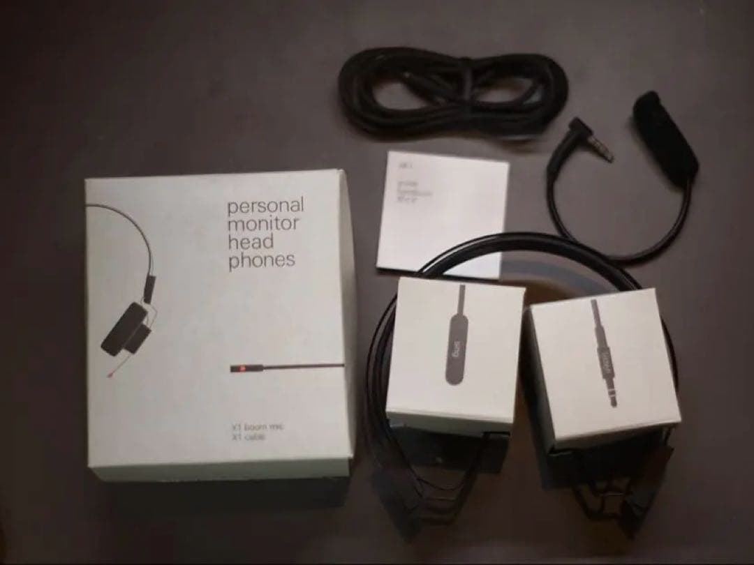 ヘッドホン TEENAGE ENGINEERING M-1 headphones