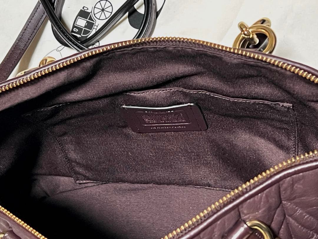 COACH ダークボルドー エコ配希望