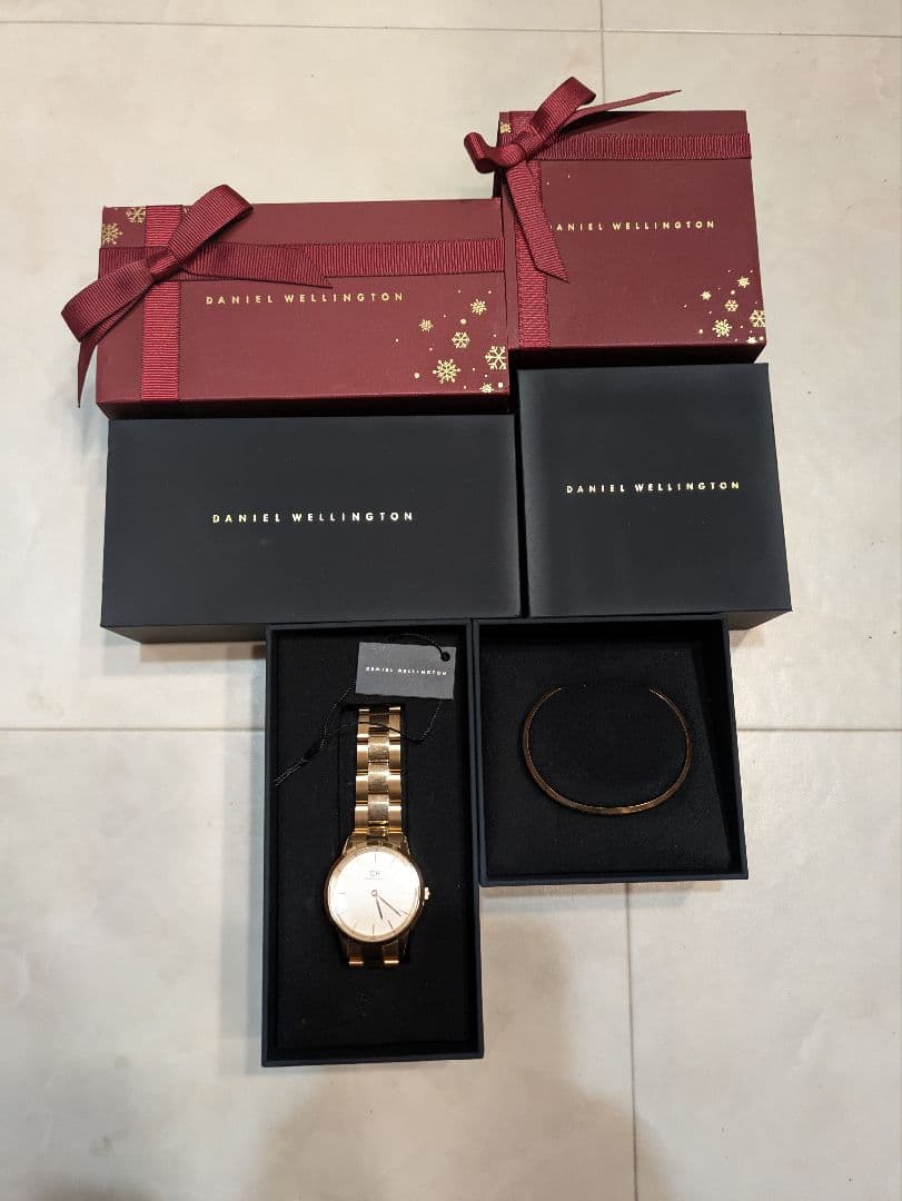 【美品】Daniel Wellington（ダニエルウェリントン）時計とブレス