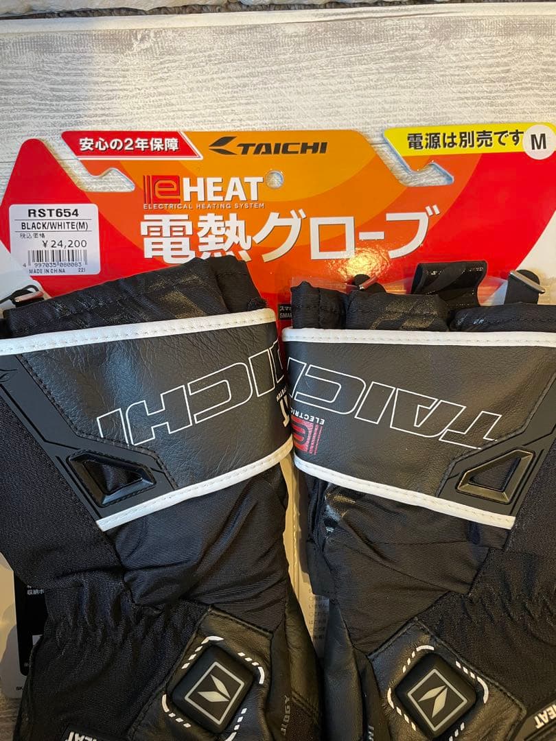 RSタイチ(RS TAICHI) RST654 ブラック/ホワイト