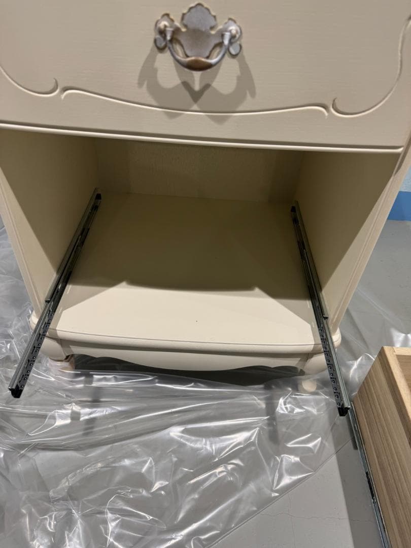 デスク カンティーニュ