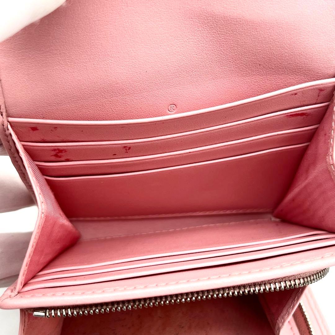 GUCCI 二つ折り財布　キルティング　マーモント　レザー　ピンク　598629