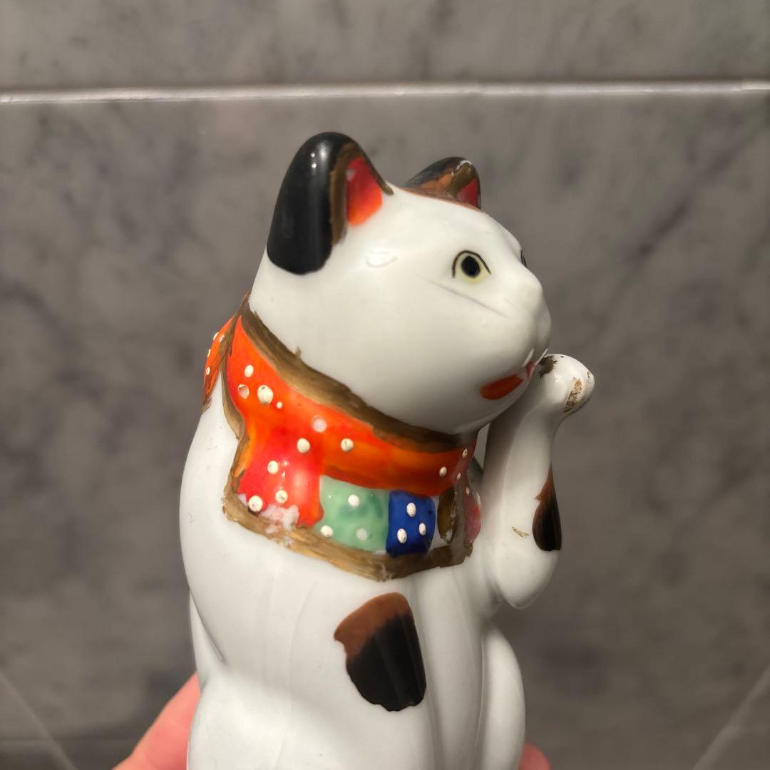 江戸時代後期　神秘的な瞳でとても雰囲気のあるお金や良き人を招く招き猫