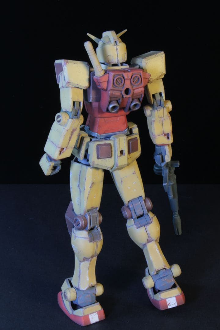 HG1/144 RX78-2 ガンダム　BEYOND GLOBAL 塗装完成品