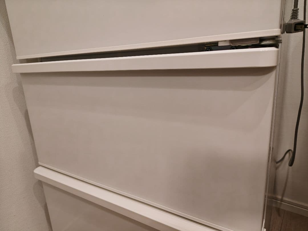 【極美品】AQUA冷凍冷蔵庫 272L 右開き AQR-27K