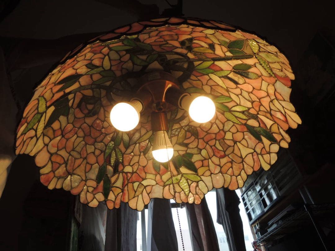 ステンドグラス ペンダントライト ピンク系 草花 サクラ模様 特大サイズ53cm