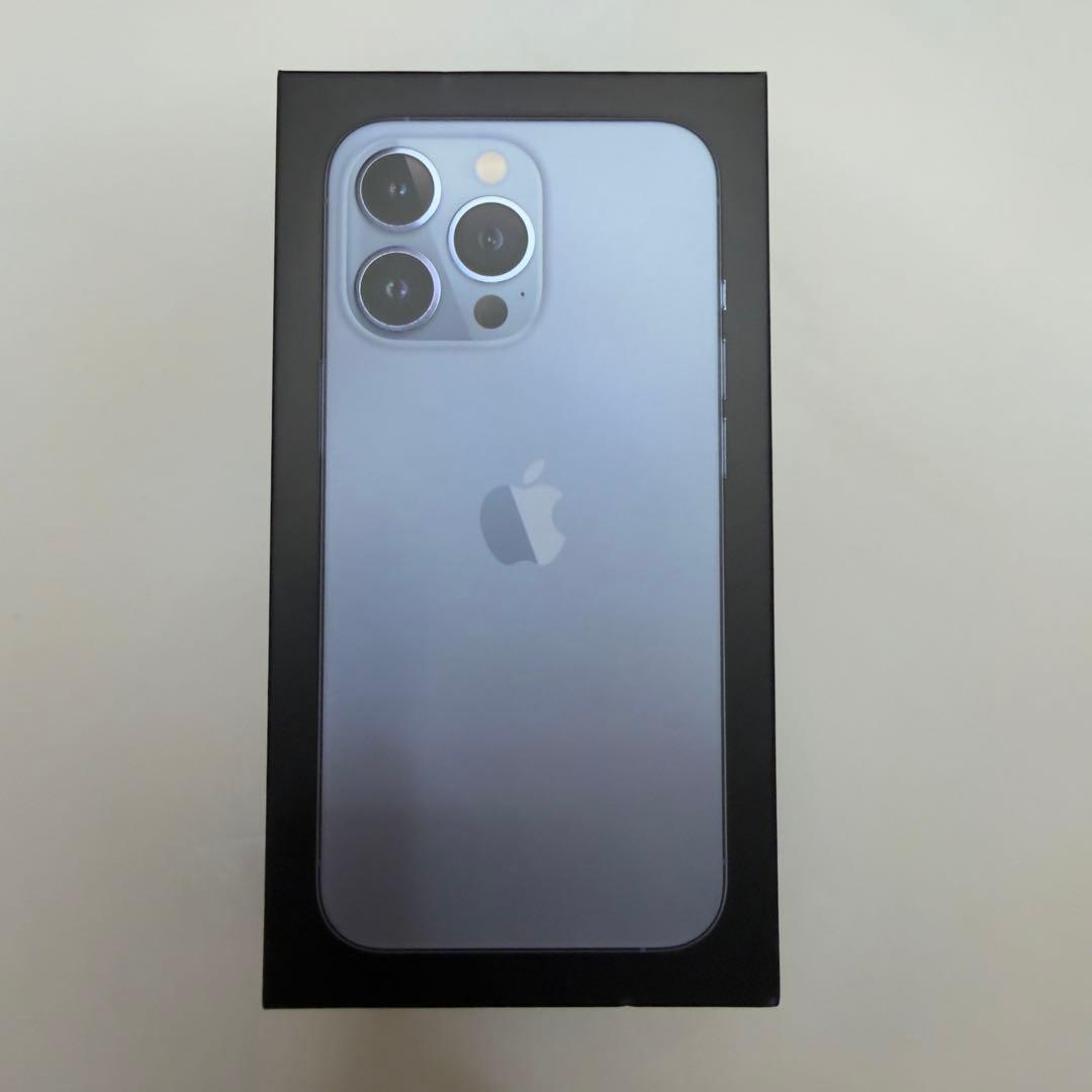 iPhone 13 Pro シエラブルー256GB 美品　アメリカ版