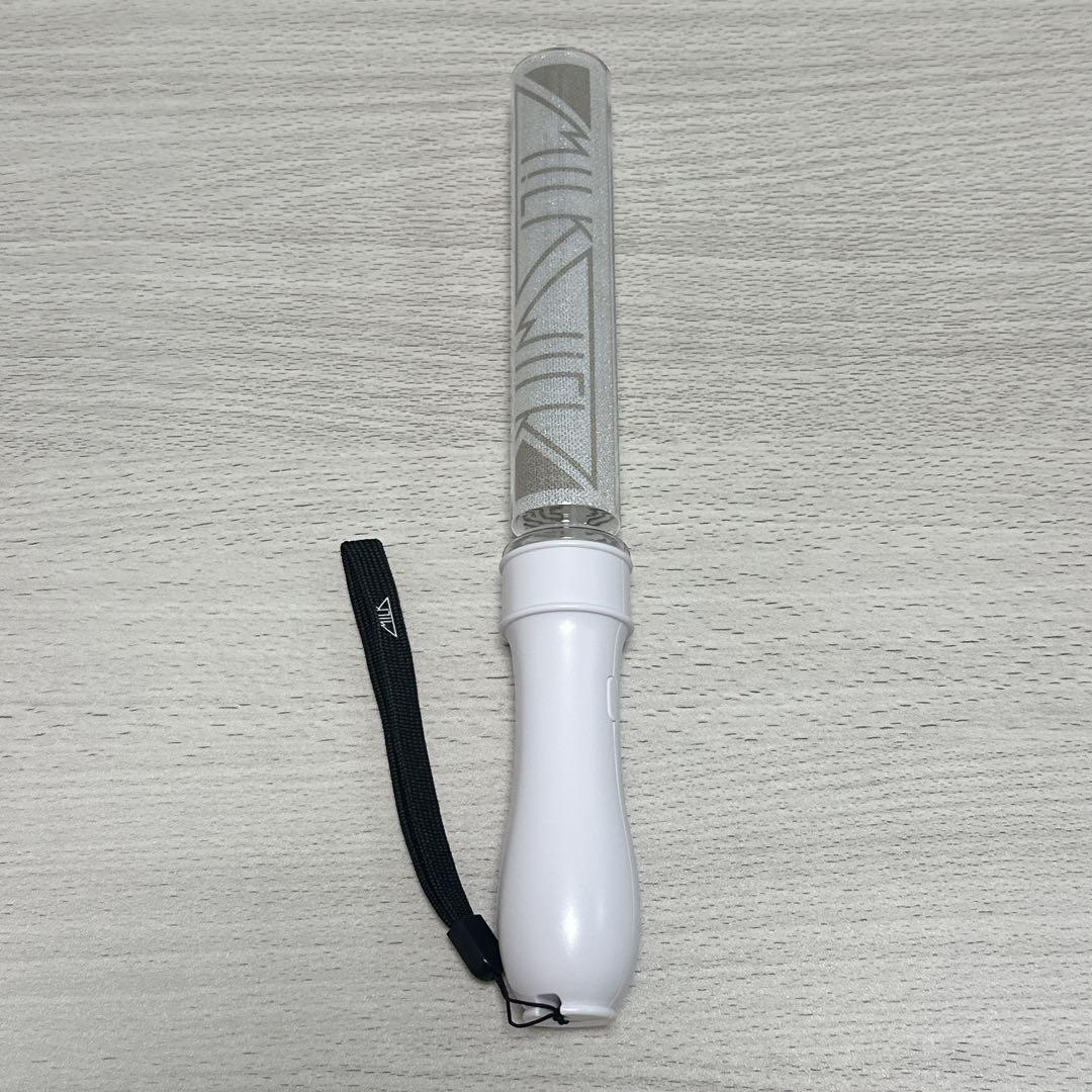 M!LK カラチェン ペンライト 5色点灯 ストラップ付き