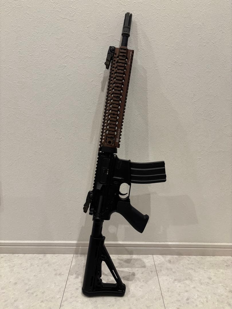 【トイガン】東京マルイ次世代電動ガンM4（FET組込、リコイルオミット）