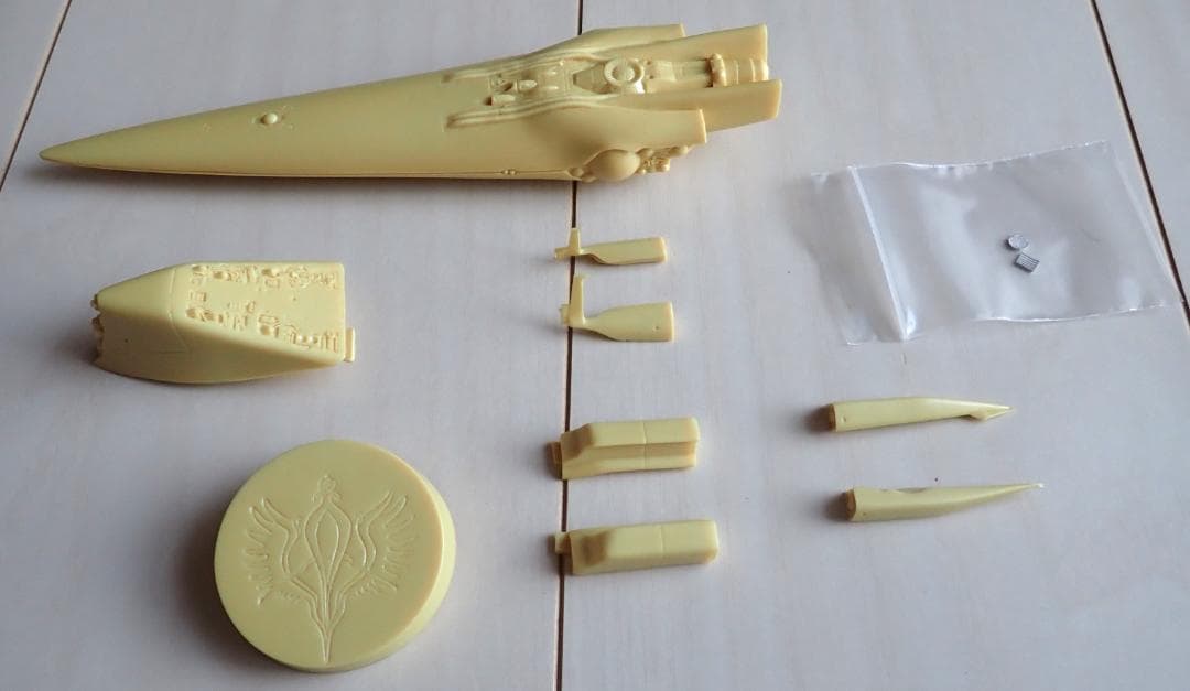 お値引き【未組立】アルバクリエイツ　銀河英雄伝説　ブリュンヒルト　ガレージキット