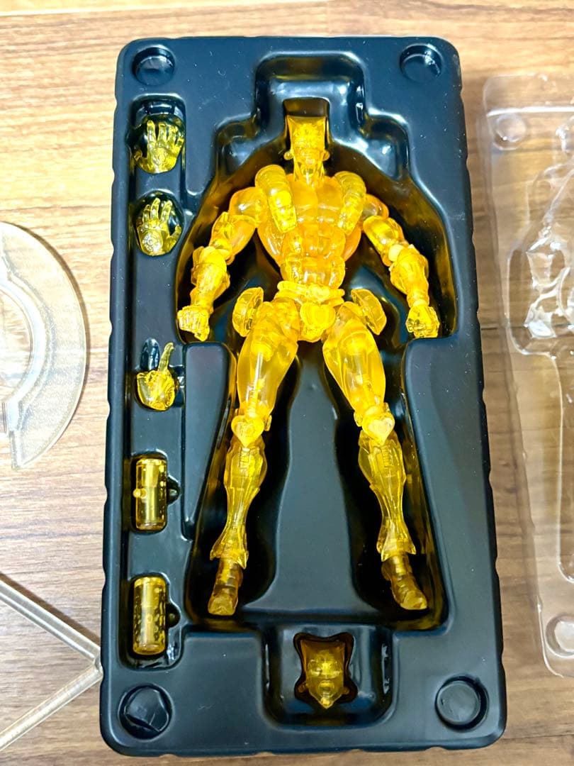 超像可動 ジョジョの奇妙な冒険 ザ・ワールド イエロークリア版 荒木飛呂彦