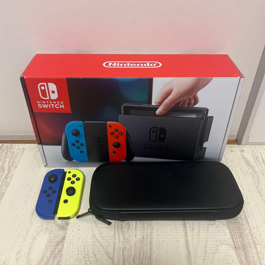 Nintendo Switch ジョイコン2セット　ケース付き