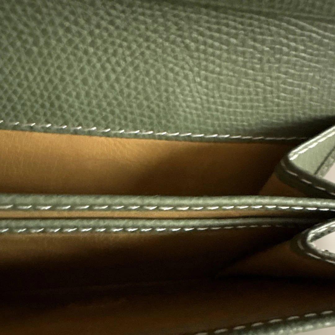 キタムラ　グリーン 二つ折り財布