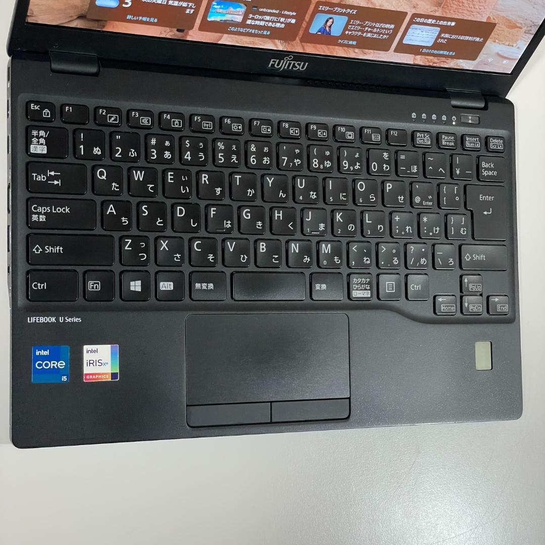 第11世代 富士通 LIFEBOOK U9311 win11 薄型軽量 SSD