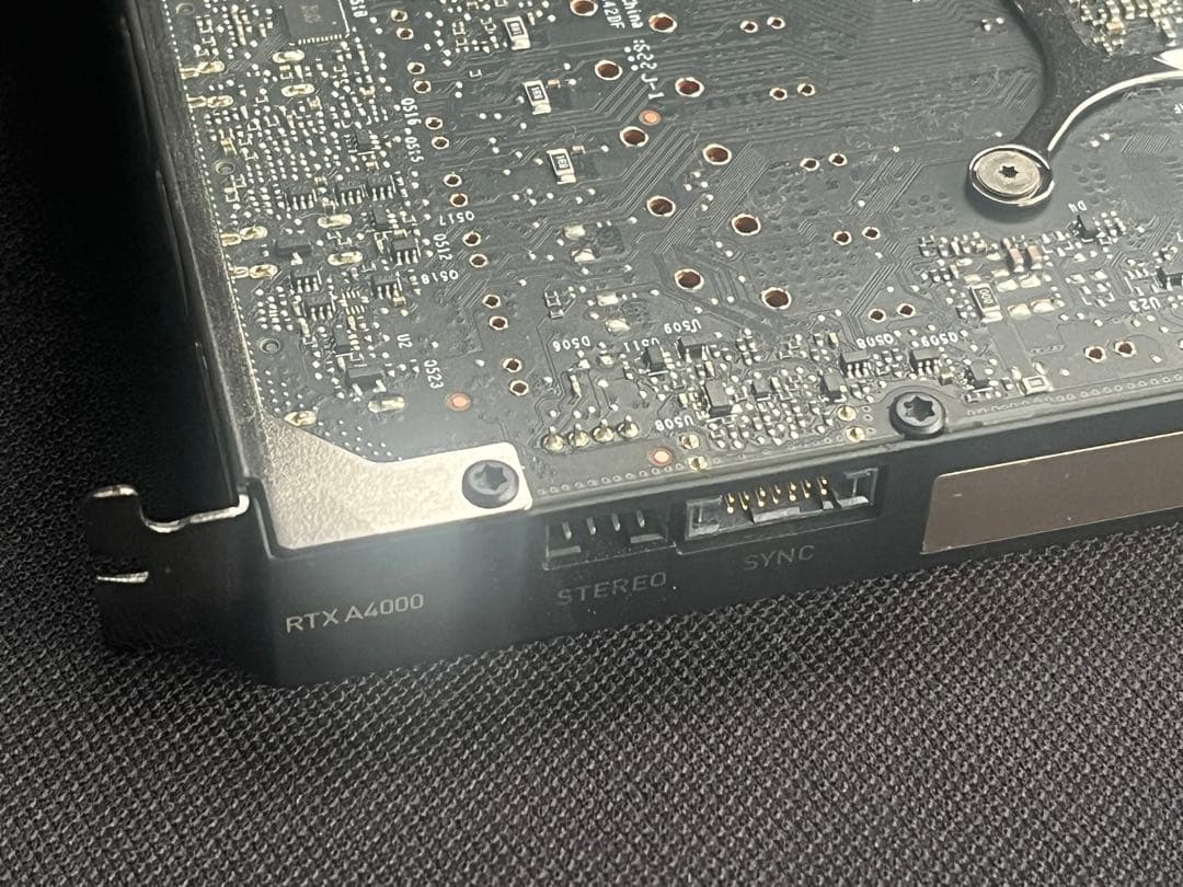 NVIDIA RTX A4000 グラフィックボード