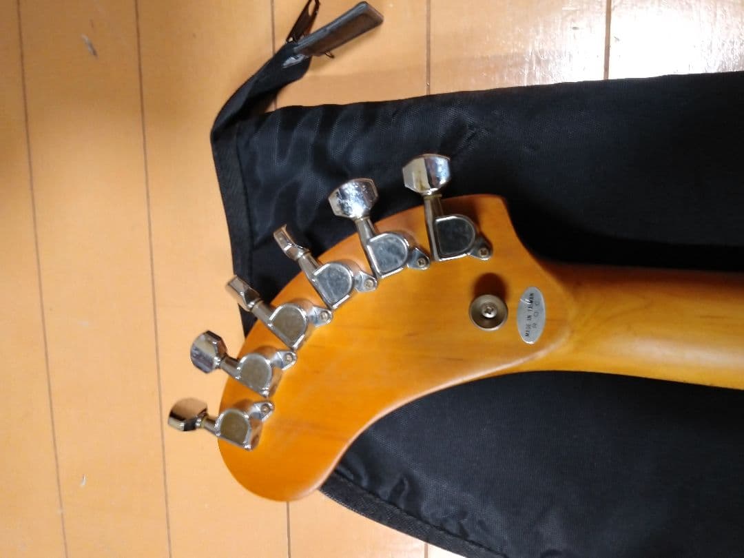 フェルナンデス　ZO-3　ギター