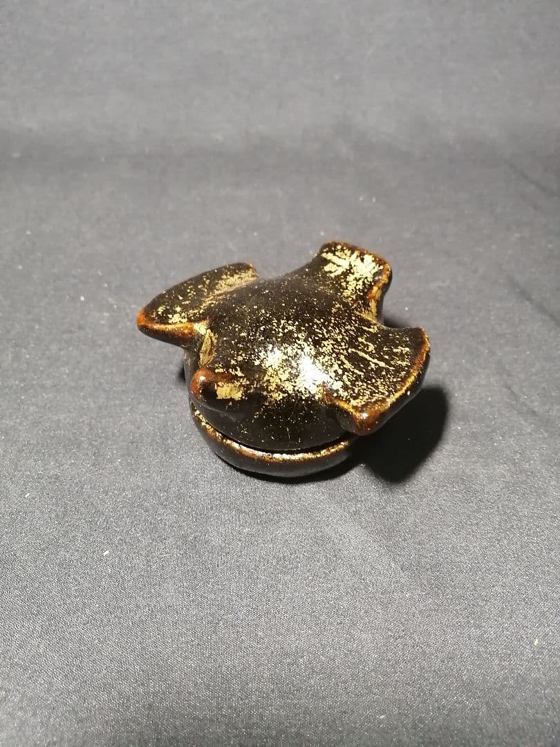 【茶道具】楽家四代一入作　雀香合　十二代弘入識箱　香合194