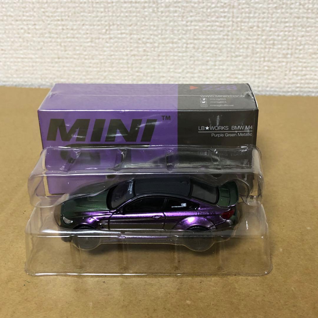 MINI GT　LB WORKS BMW M4　パープル グリーン メタリック