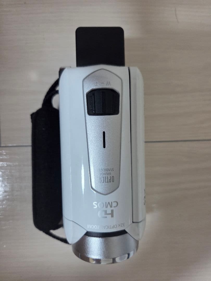 Canon デジタルビデオカメラ ホワイトIVISHFR42WH