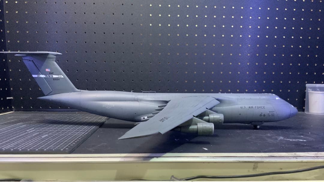 1/144スケールC5Bギャラクシー米軍大型輸送機