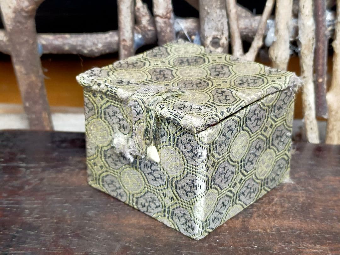 とても古い　中国　印鑑　箱付き　印　龍　はんこ　篆刻　骨董　古玩