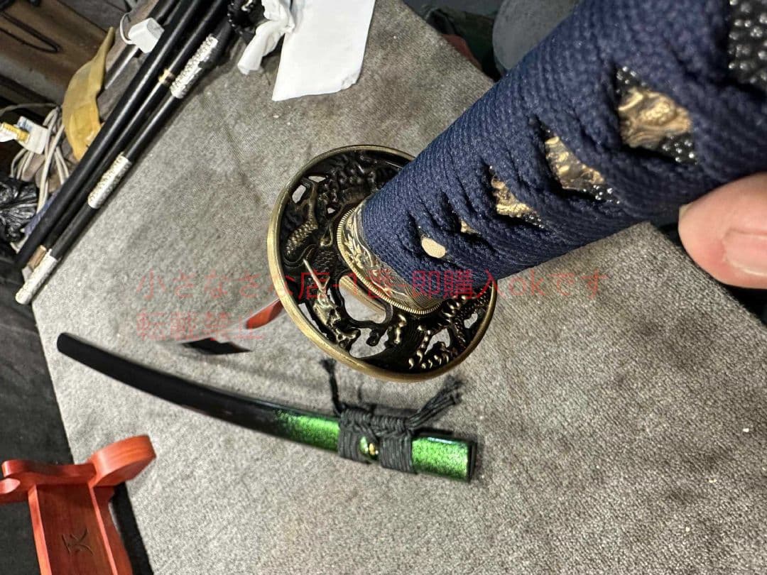 武士は刀を打って竜に臥す  古兵器 武具 刀装具 日本刀 模造刀 居合刀