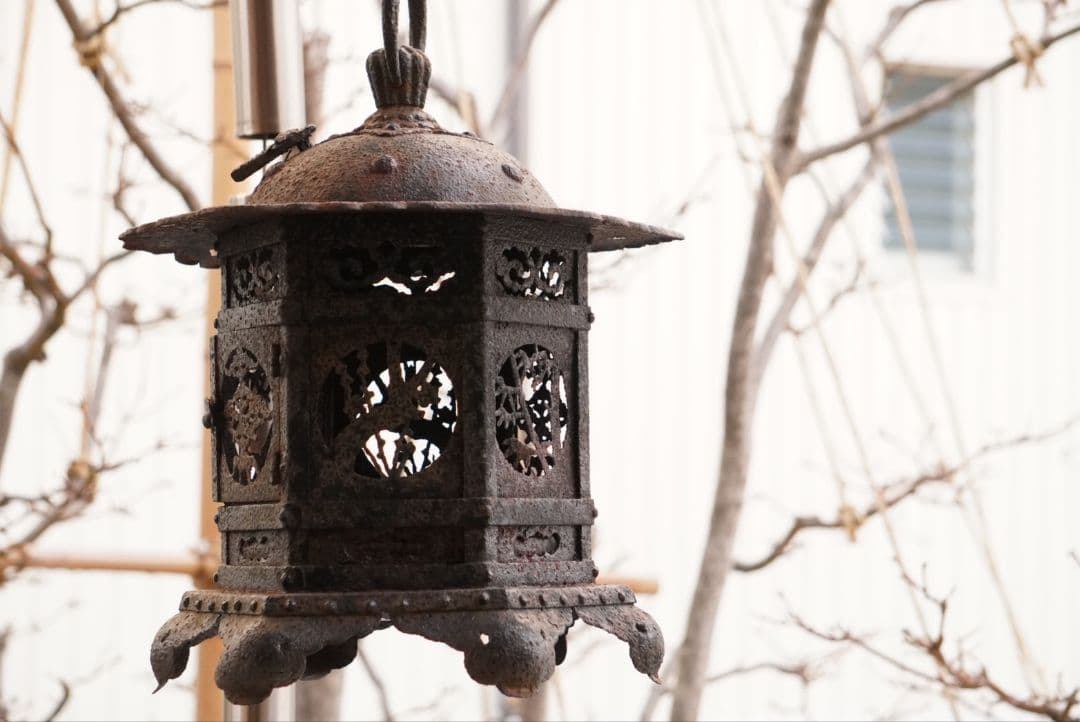 吊り灯籠　蝉つき　　アンティーク　雑貨　骨董　吊灯籠　灯り　照明　庭　インテリア