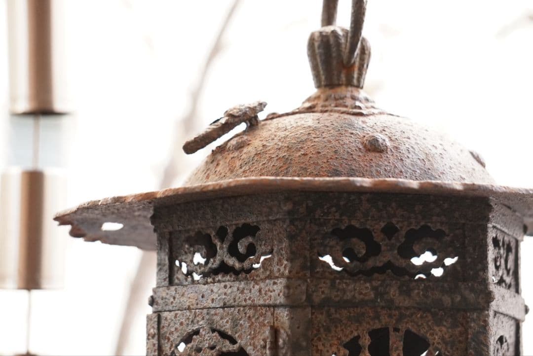 吊り灯籠　蝉つき　　アンティーク　雑貨　骨董　吊灯籠　灯り　照明　庭　インテリア