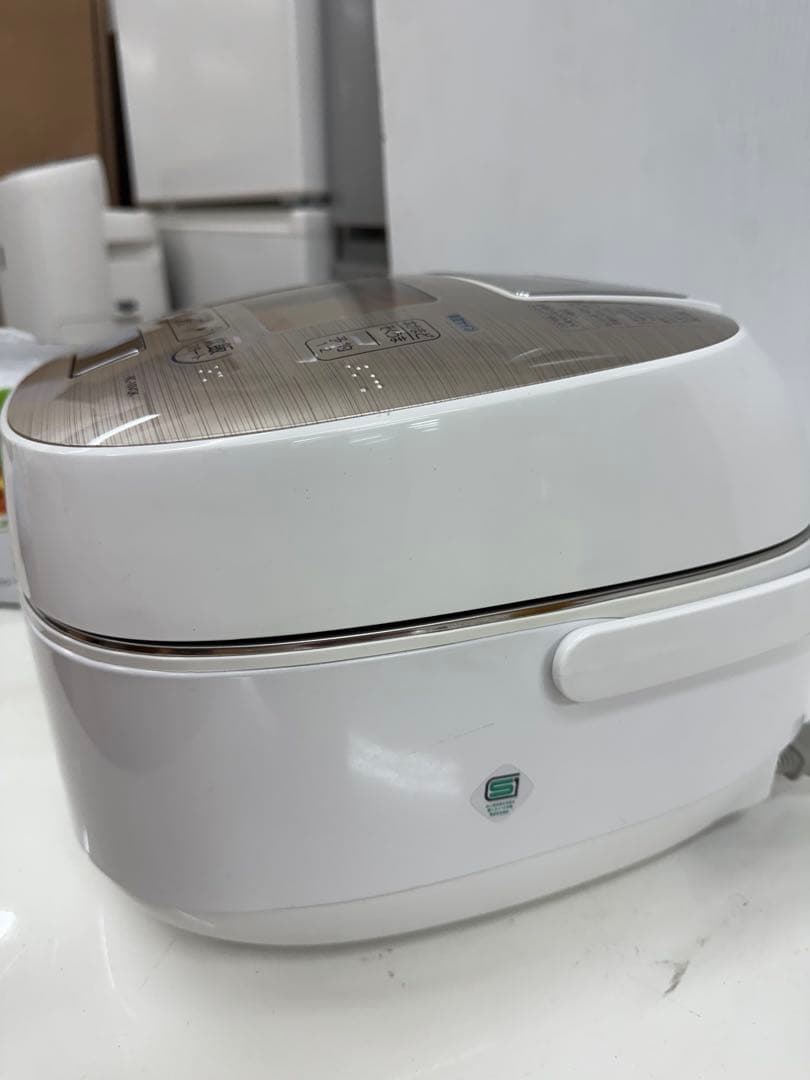 炊飯器・餅つき機 TOSHIBA RC-10VQK
