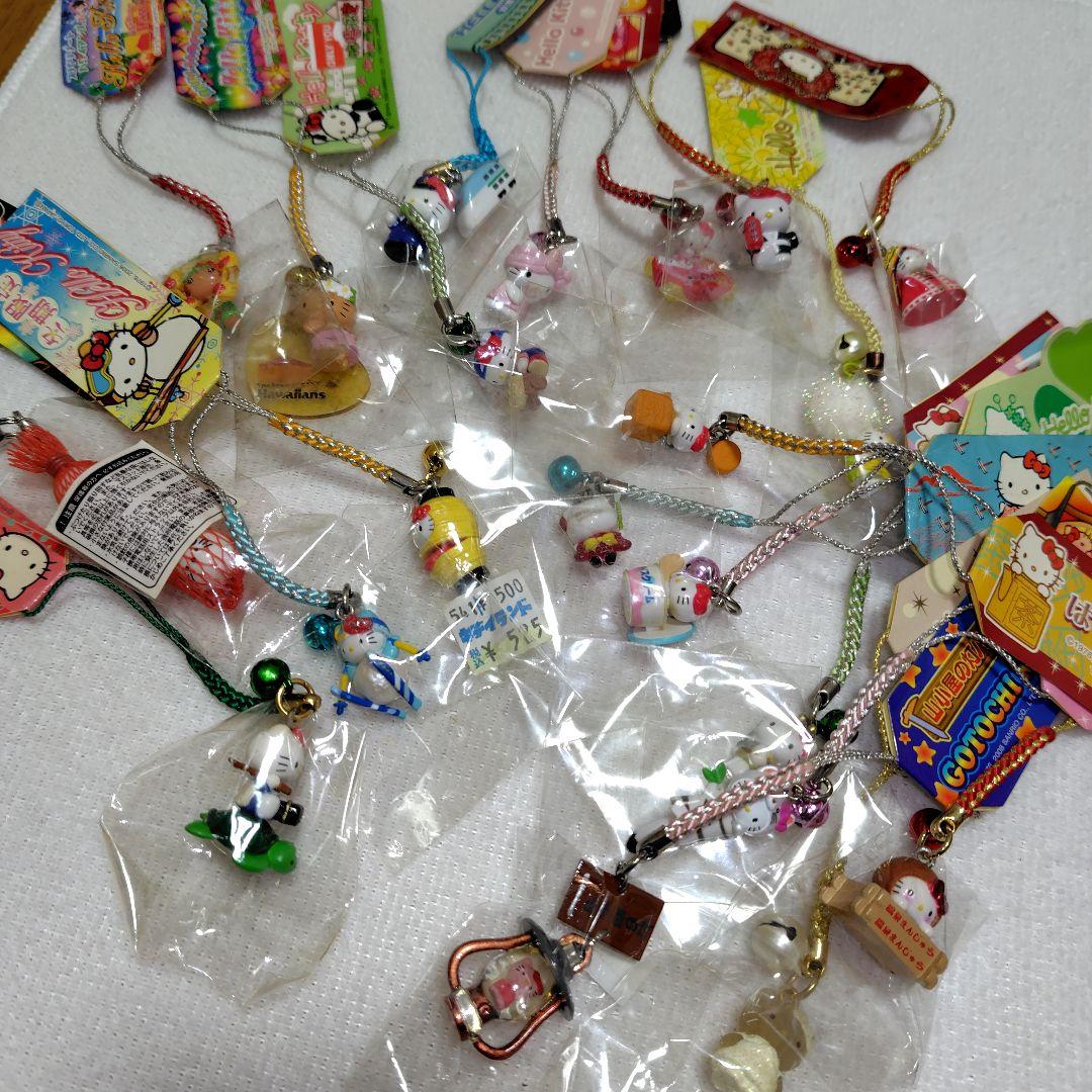 激レア　ご当地キティ　ハローキティ　大量 まとめ売り　根付　ストラップ 77個