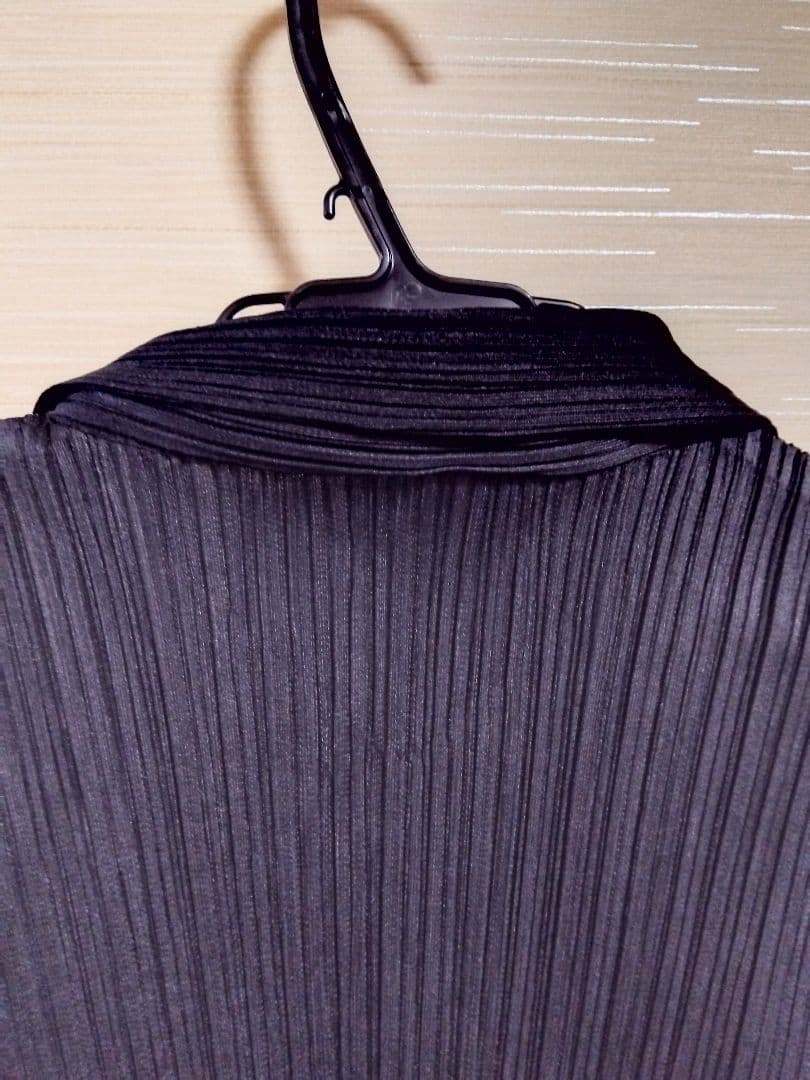 ★PLEATS PLEASE★プリーツプリーズ 黒 Wジッパー ポケット2つ