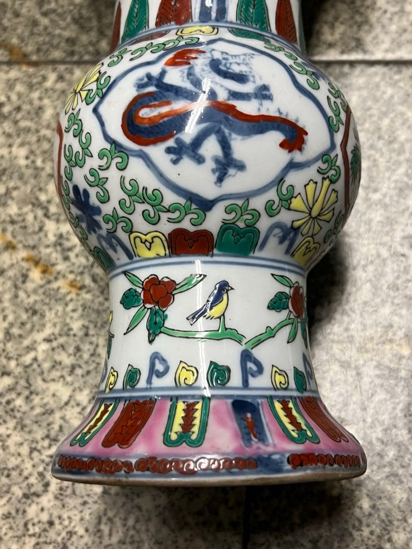 中国古美術　五彩龍紋染付花瓶【大明萬歷年製】在銘F-0