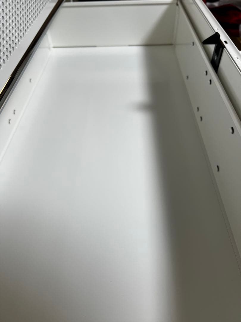 【定価48万→ 本日限32%オフ】USM キャビネット4段(3段目内部2段)